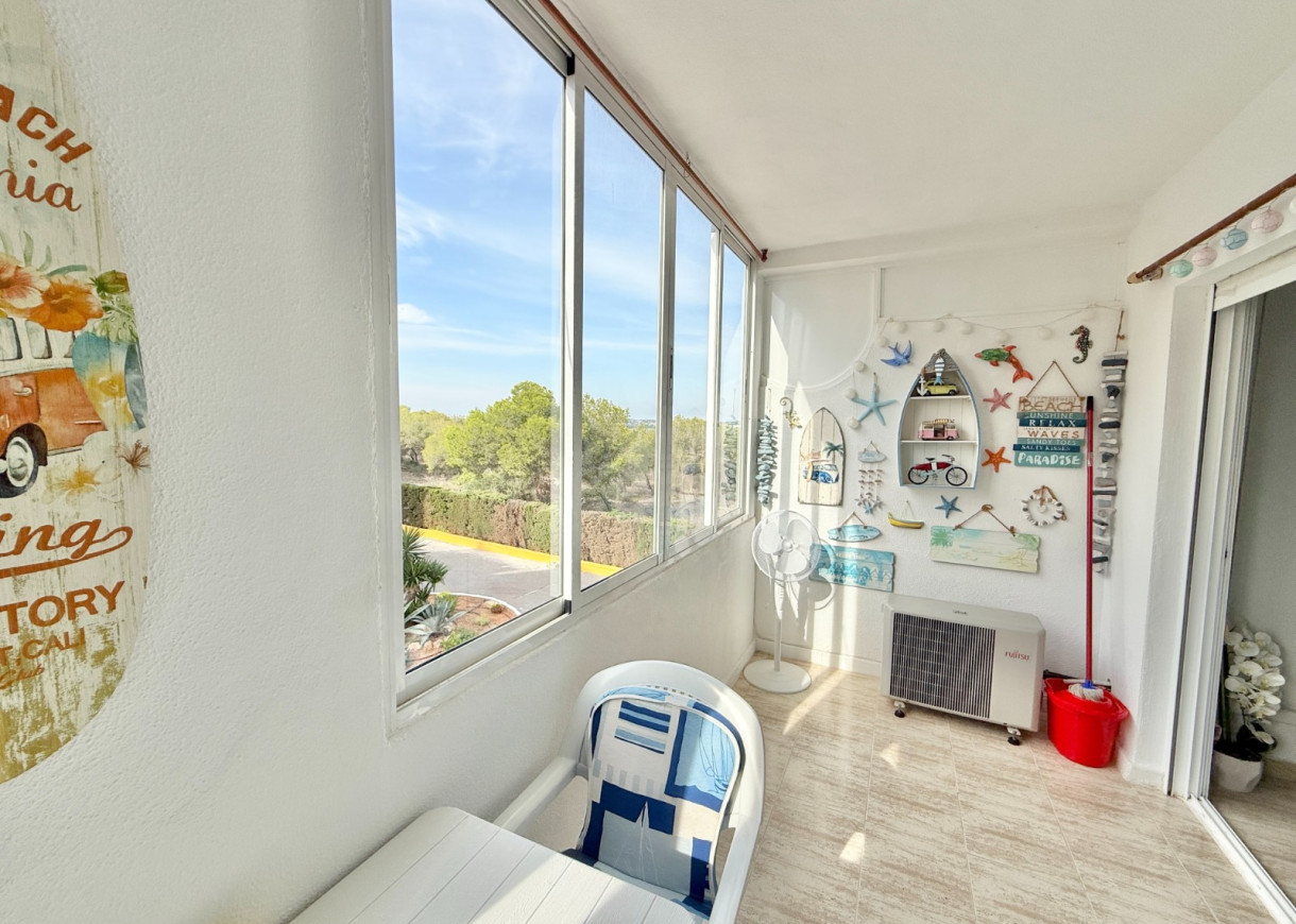 Resale - Apartment - Torrevieja - San Luis / La Siesta