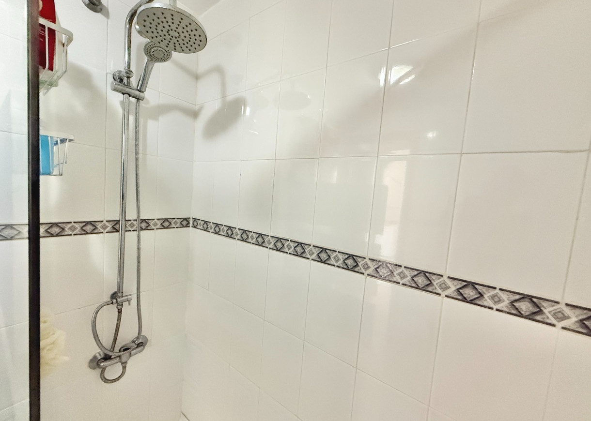 Resale - Apartment - Torrevieja - San Luis / La Siesta