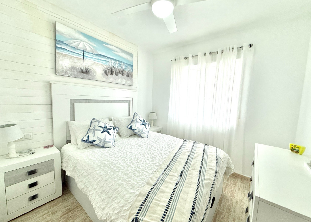 Resale - Apartment - Torrevieja - San Luis / La Siesta