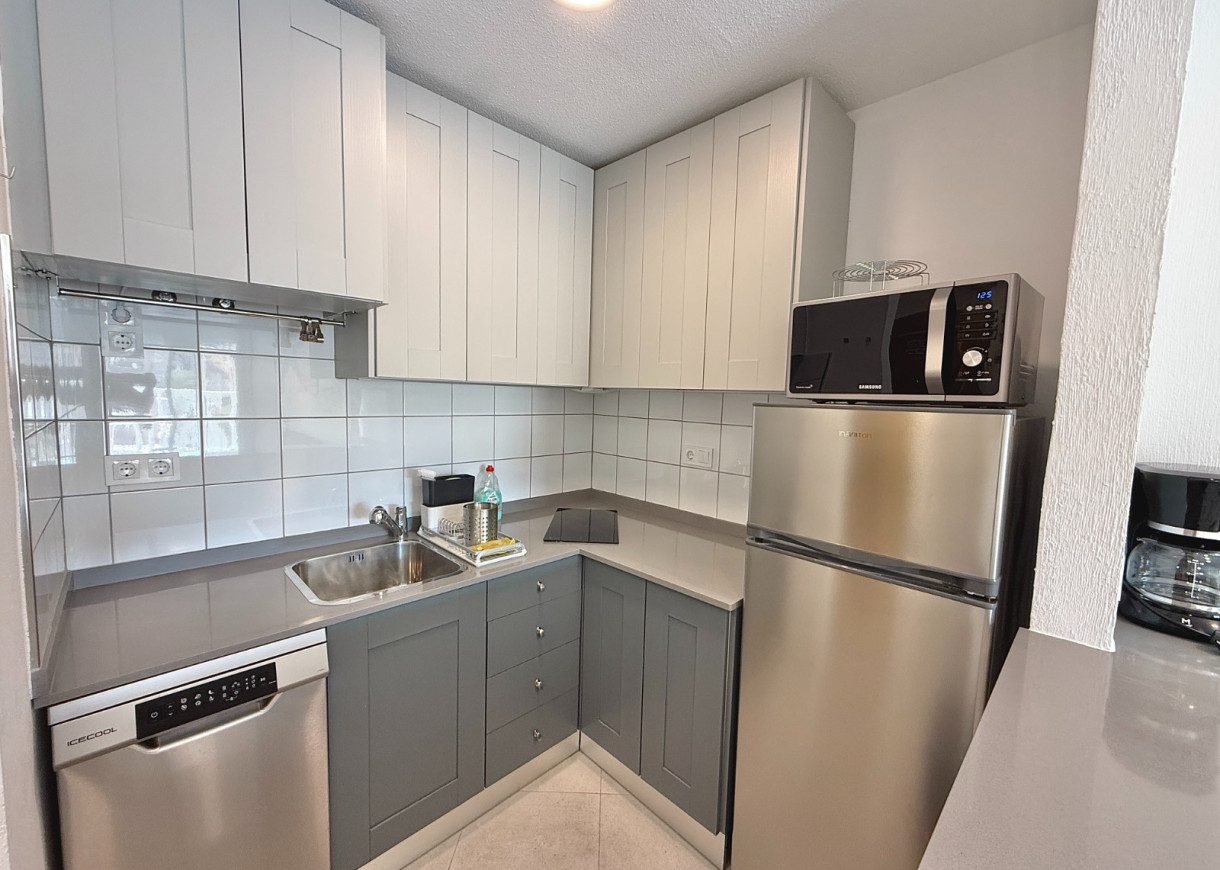 Resale - Apartment - Torrevieja - Centro