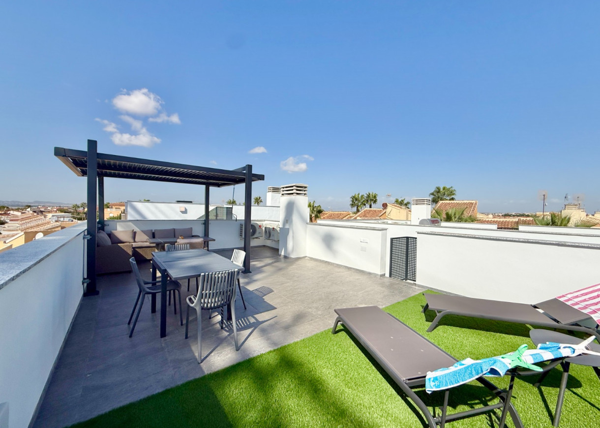 Resale - Villa - Torrevieja - Torretas