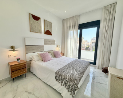 Resale - Villa - Torrevieja - Torretas