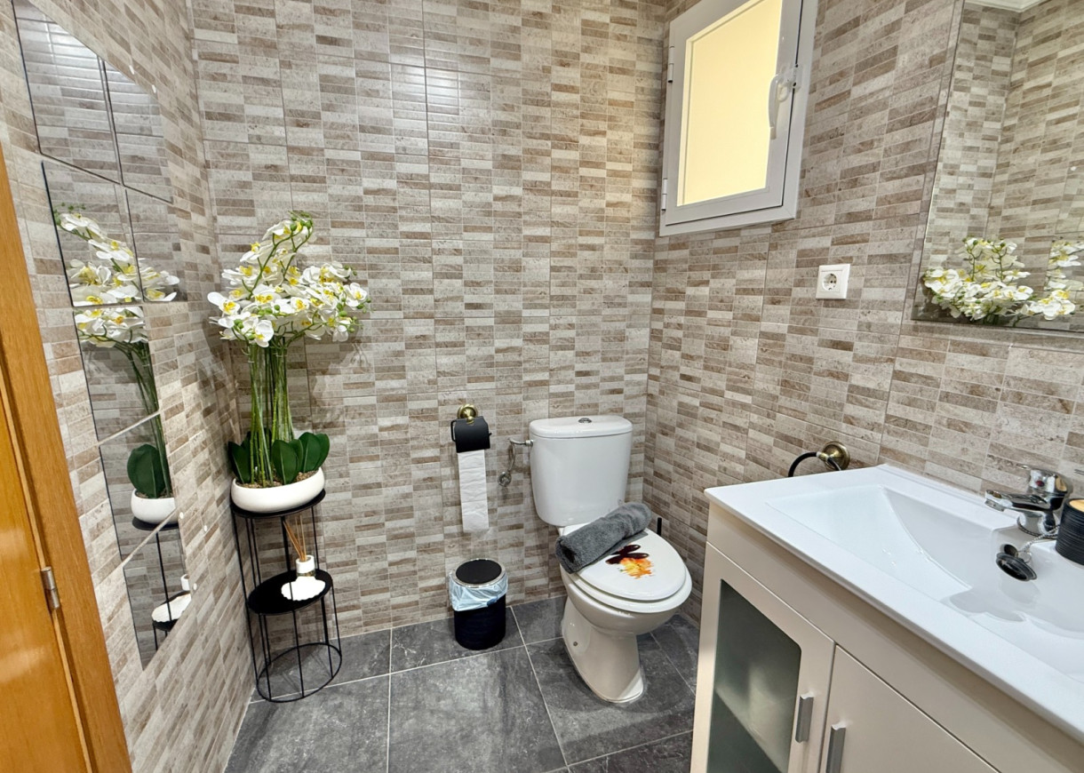 Long time Rental - Lägenhet - Torrevieja - Playa del Acequión