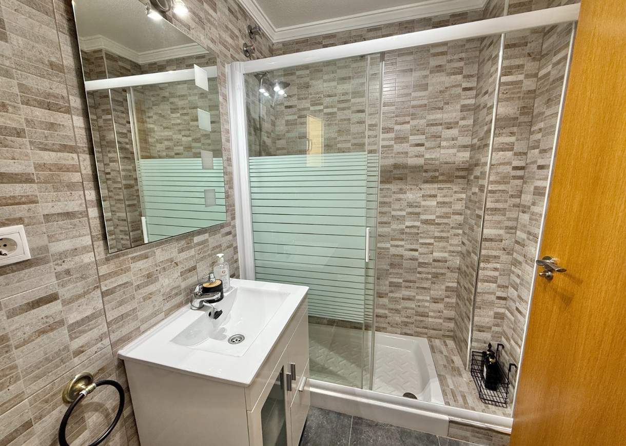 Long time Rental - Lägenhet - Torrevieja - Playa del Acequión