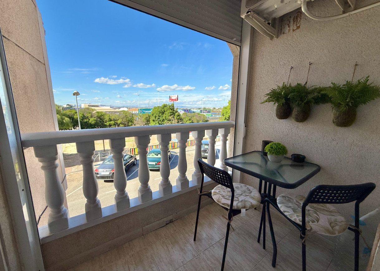 Long time Rental - Lägenhet - Torrevieja - Playa del Acequión