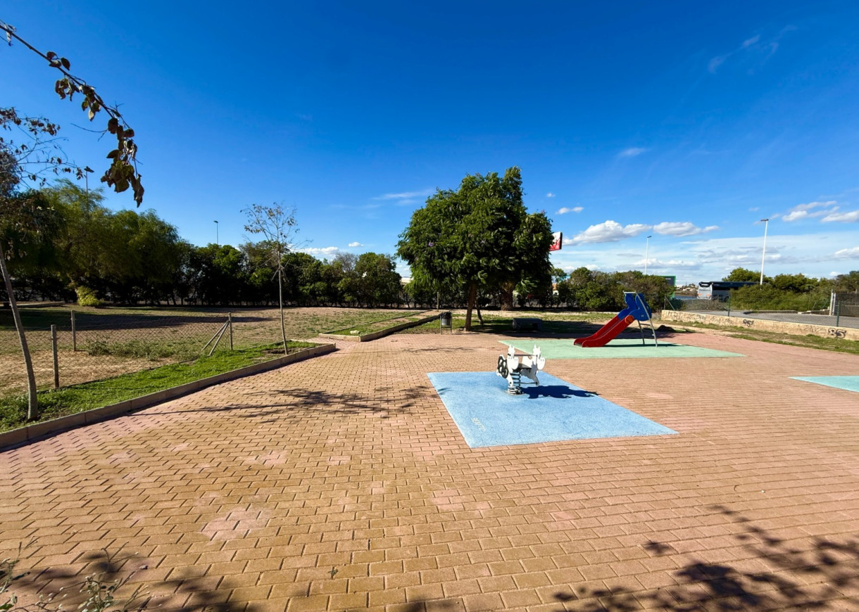 Long time Rental - Lägenhet - Torrevieja - Playa del Acequión