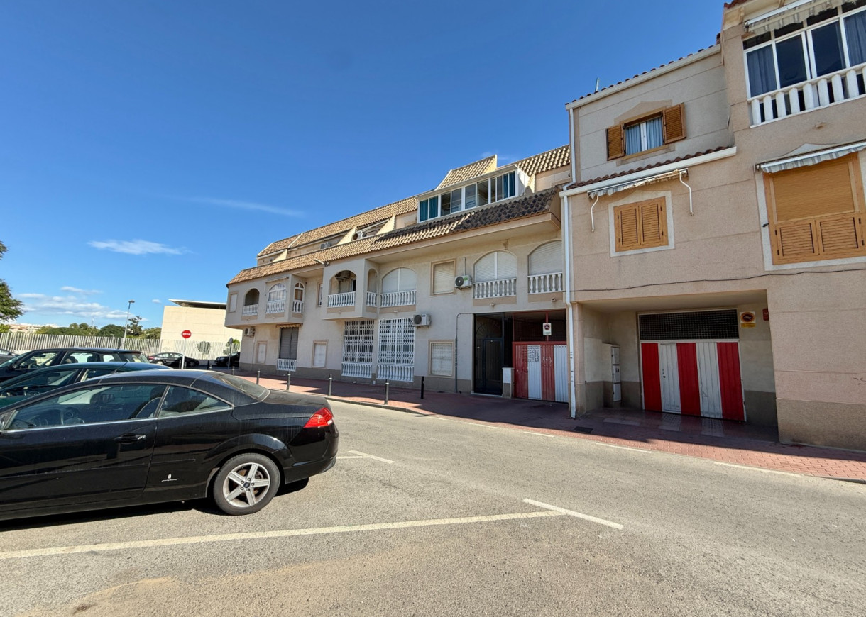 Long time Rental - Lägenhet - Torrevieja - Playa del Acequión