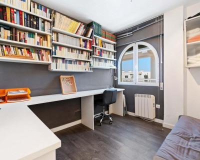 Resale - Apartment - Orihuela Costa - Campoamor