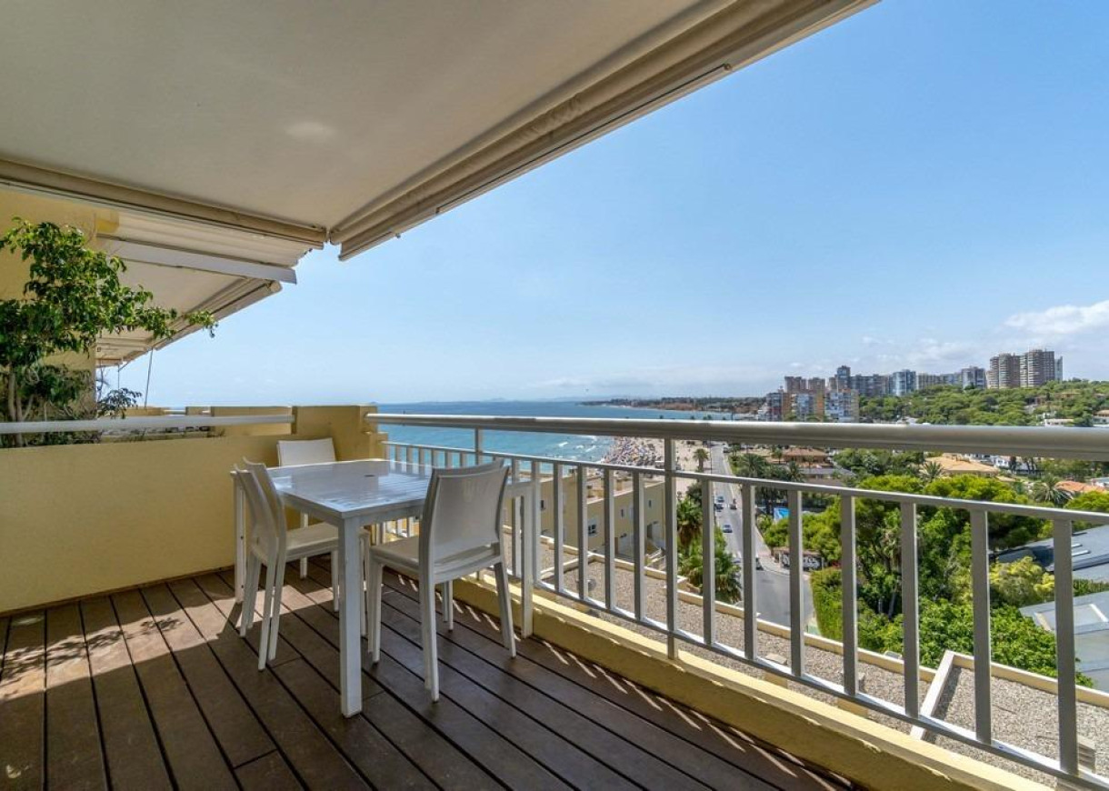 Resale - Apartment - Orihuela Costa - Campoamor