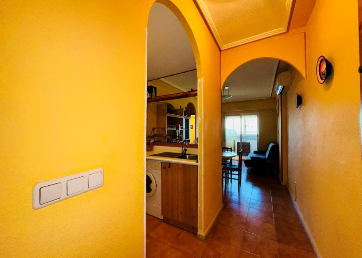 Resale - Apartment - La Mata - Puerto Romano