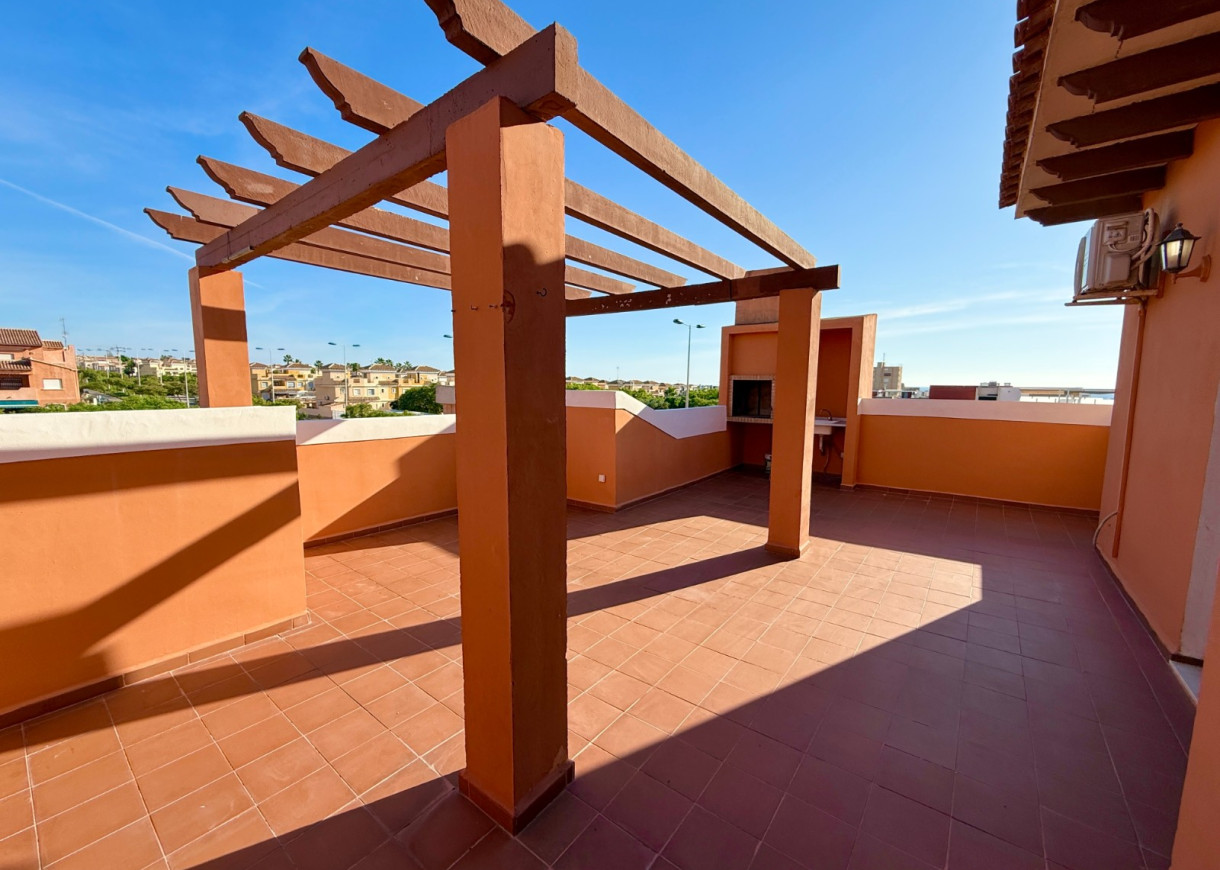 Resale - Lägenhet - Torrevieja - Aguas Nuevas