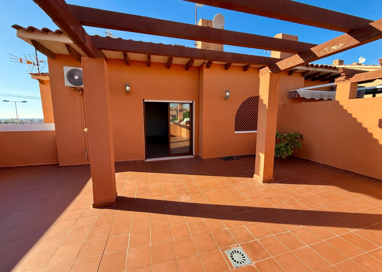 Resale - Lägenhet - Torrevieja - Aguas Nuevas