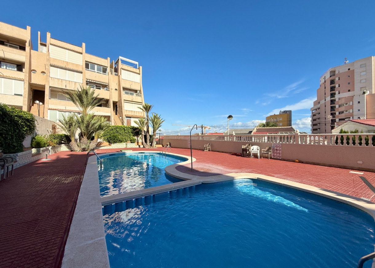 Resale - Apartment - Torrevieja - Torreblanca