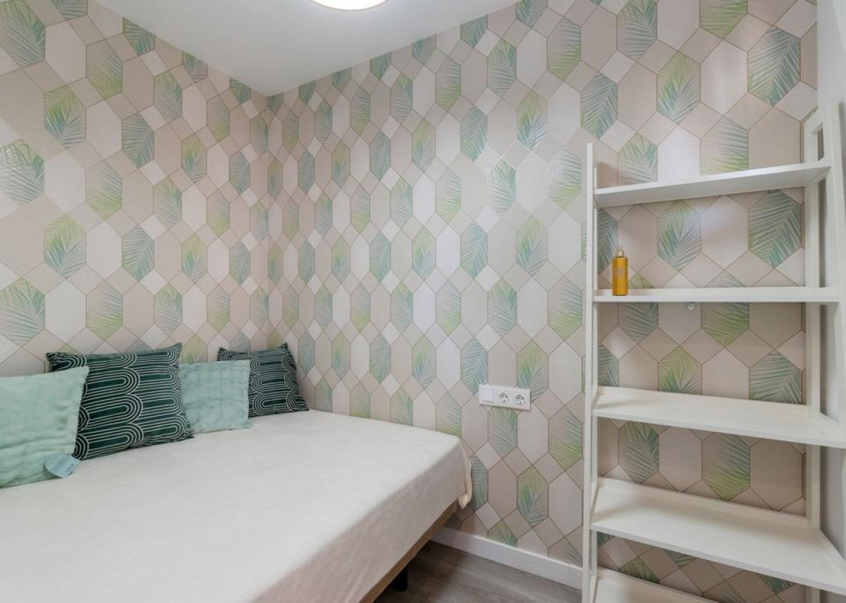 Resale - Apartment - Torrevieja - Cabo cervera