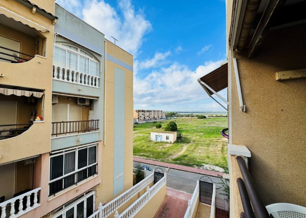 Resale - Apartment - La Mata - Torrevista Playa
