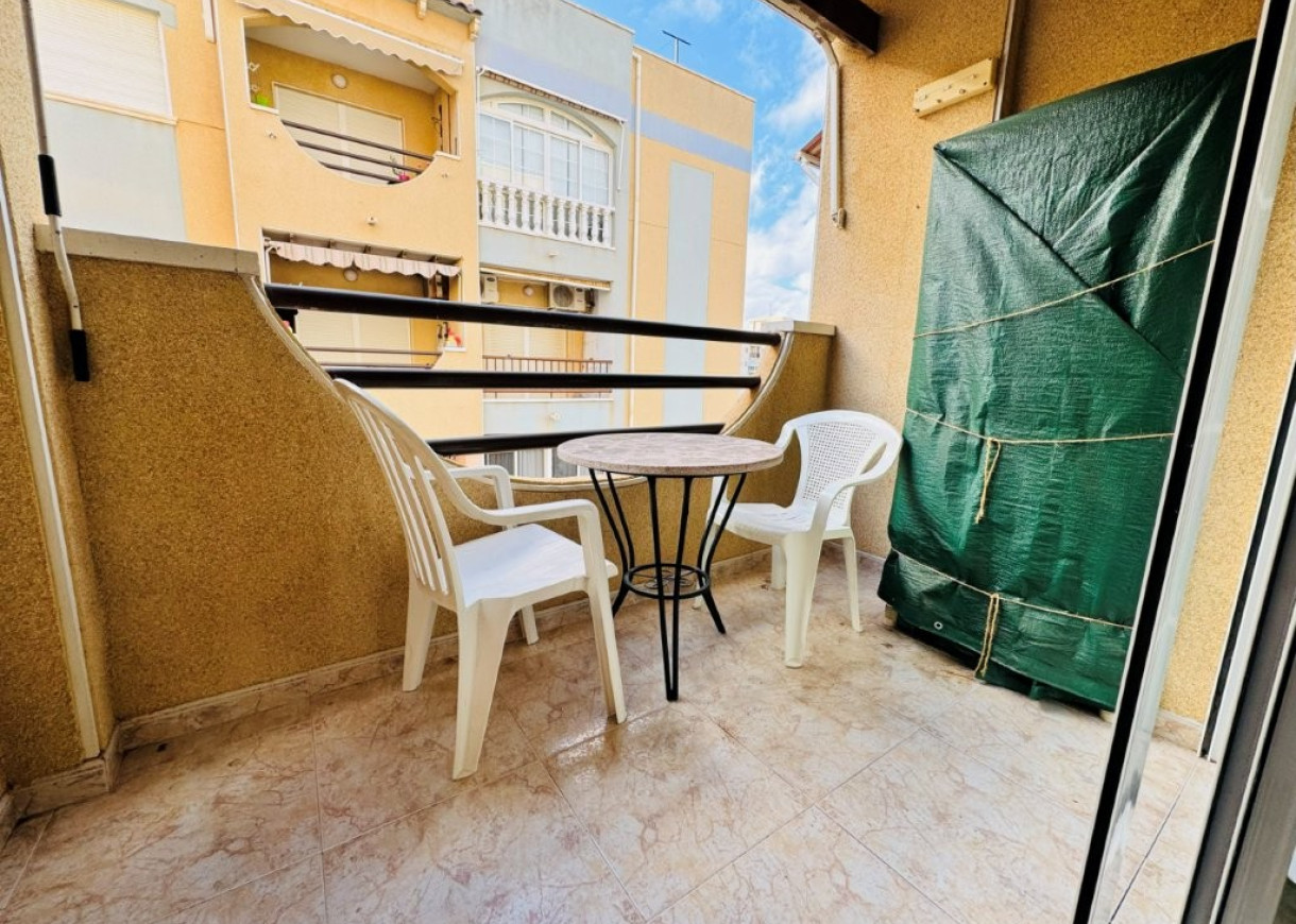 Resale - Apartment - La Mata - Torrevista Playa