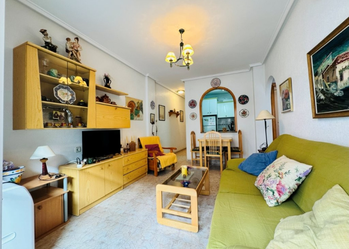 Resale - Apartment - La Mata - Torrevista Playa