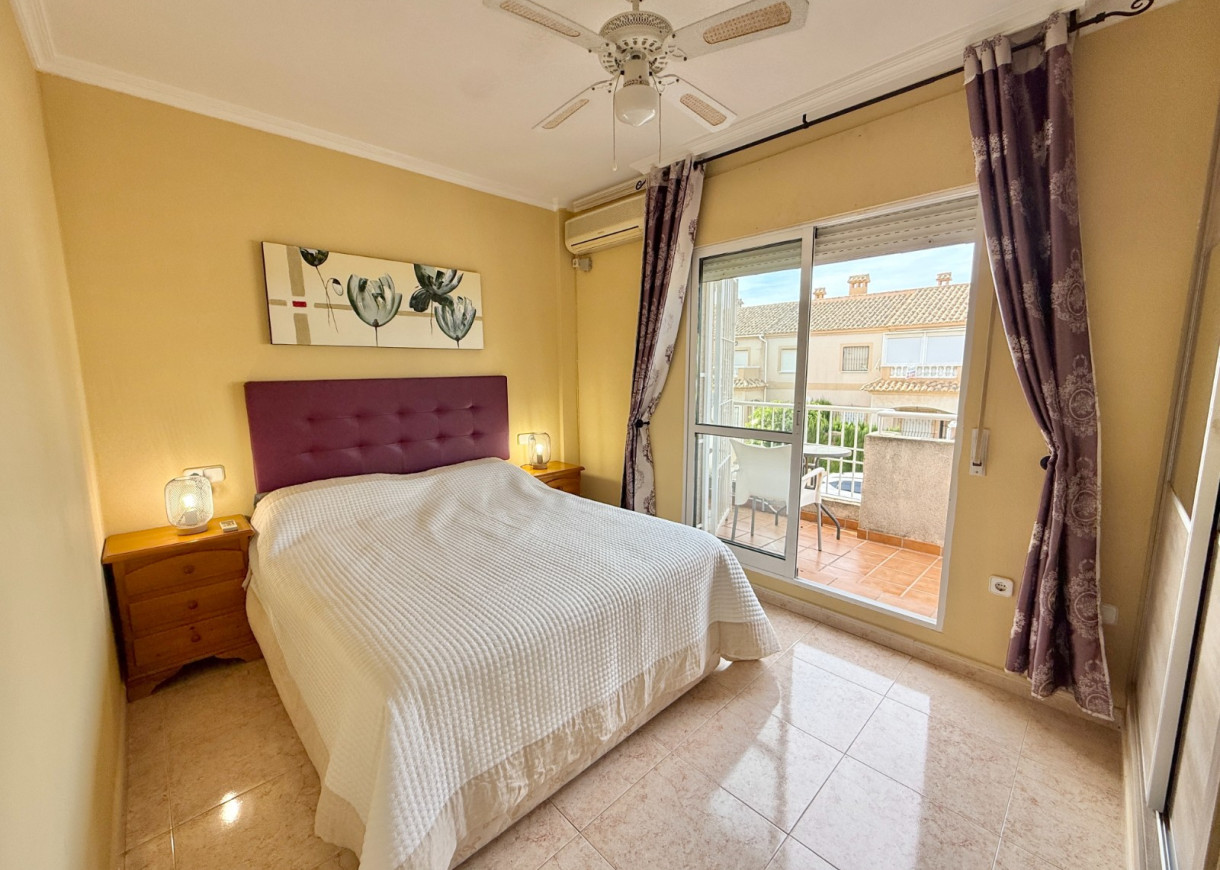 Resale - Duplex - Torrevieja - Aguas Nuevas
