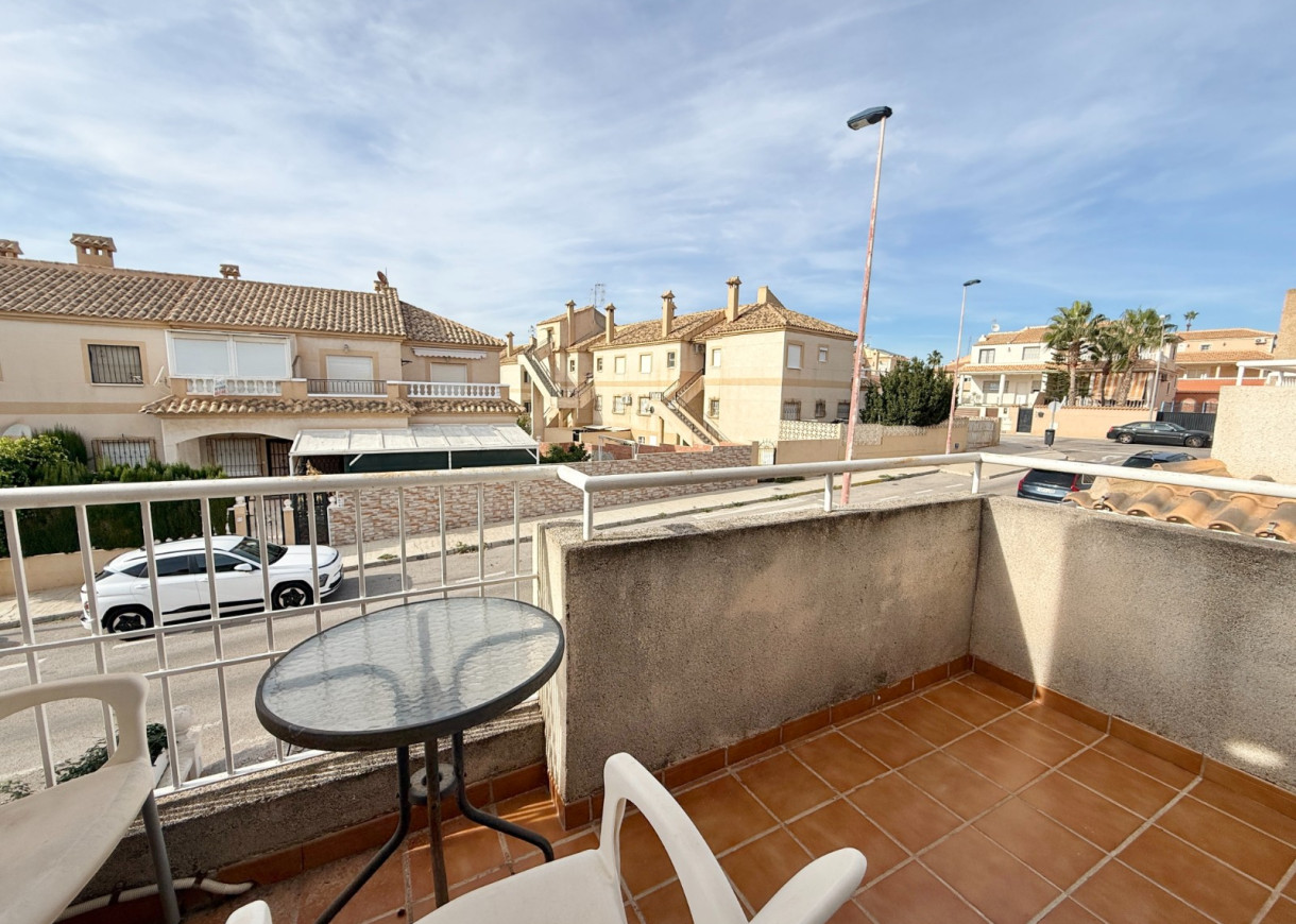 Resale - Duplex - Torrevieja - Aguas Nuevas