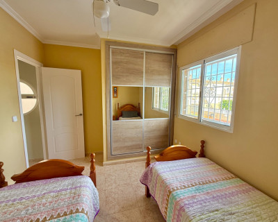 Resale - Duplex - Torrevieja - Aguas Nuevas