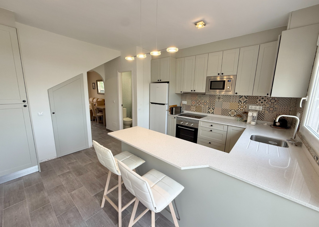 Resale - Duplex - Torrevieja - Aguas Nuevas