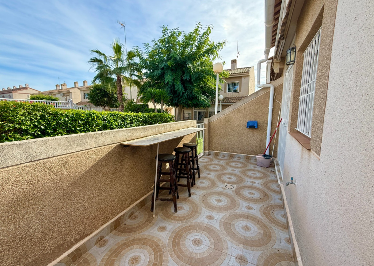 Resale - Duplex - Torrevieja - Aguas Nuevas