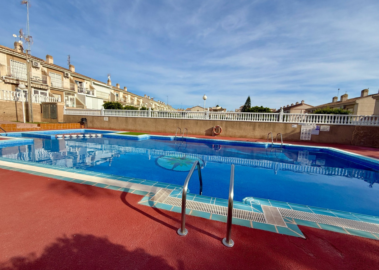 Resale - Duplex - Torrevieja - Aguas Nuevas