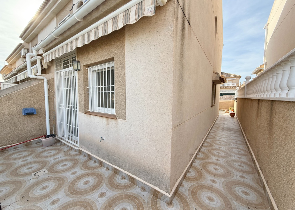Resale - Duplex - Torrevieja - Aguas Nuevas