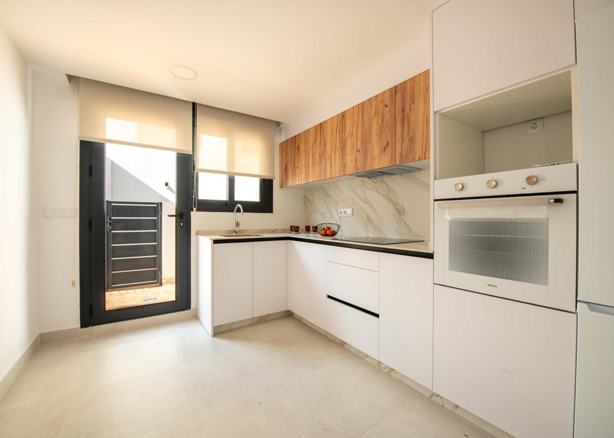 New Build - Town house - Cox - San Fernando