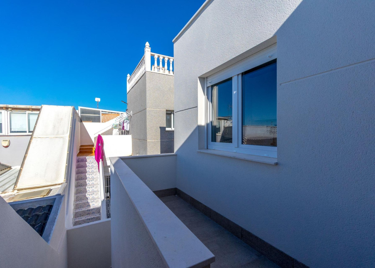 Resale - Villa - Torrevieja - El chaparral
