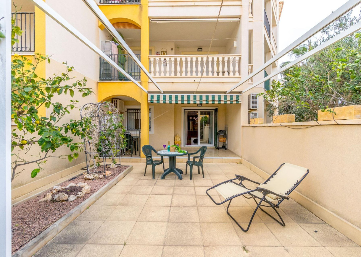 Resale - Apartment - Orihuela Costa - Altos de Campoamor