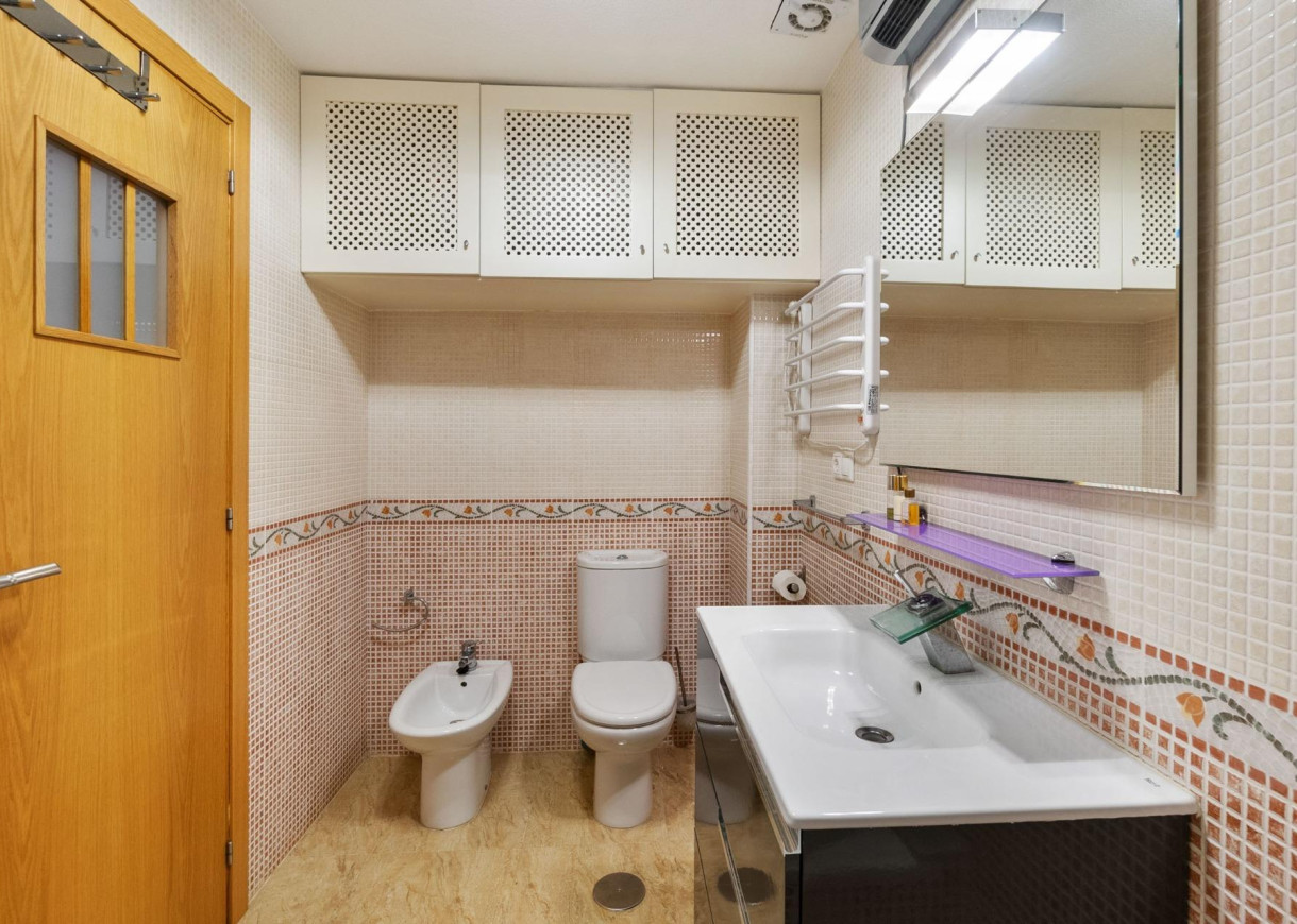 Resale - Apartment - Orihuela Costa - Altos de Campoamor