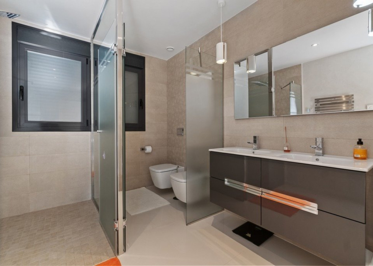 Resale - Villa - Orihuela Costa - Agua Marina