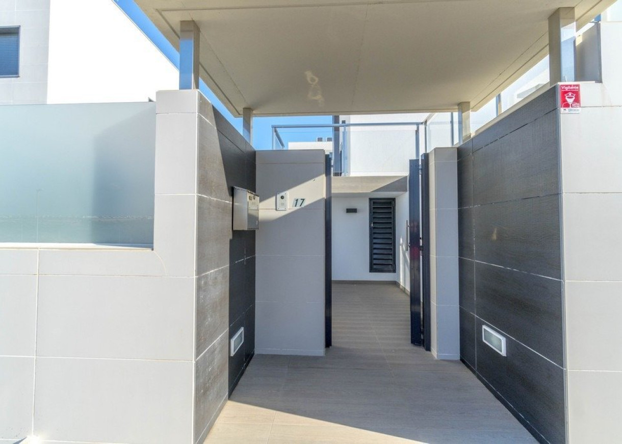 Resale - Villa - Orihuela Costa - Agua Marina