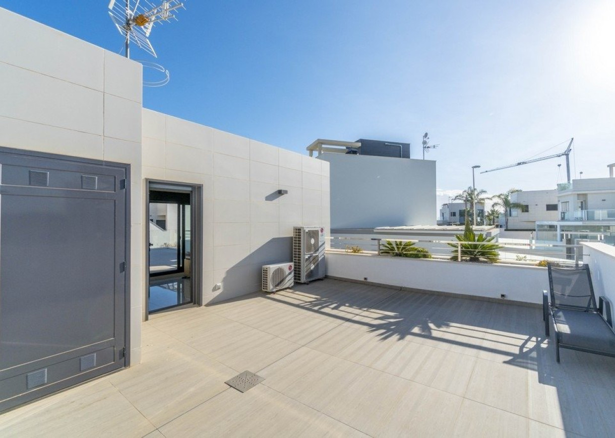 Resale - Villa - Orihuela Costa - Agua Marina