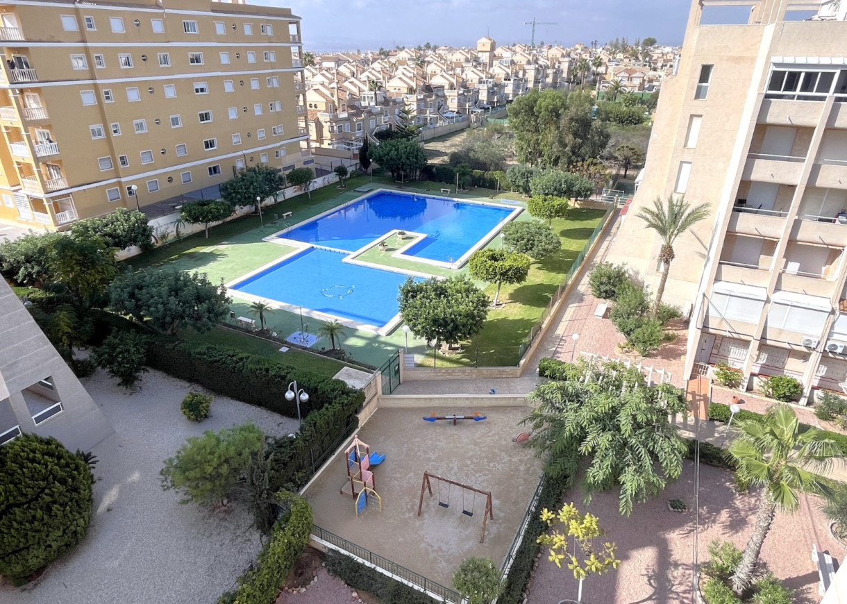 Long time Rental - Lägenhet - Torrevieja - Torreblanca