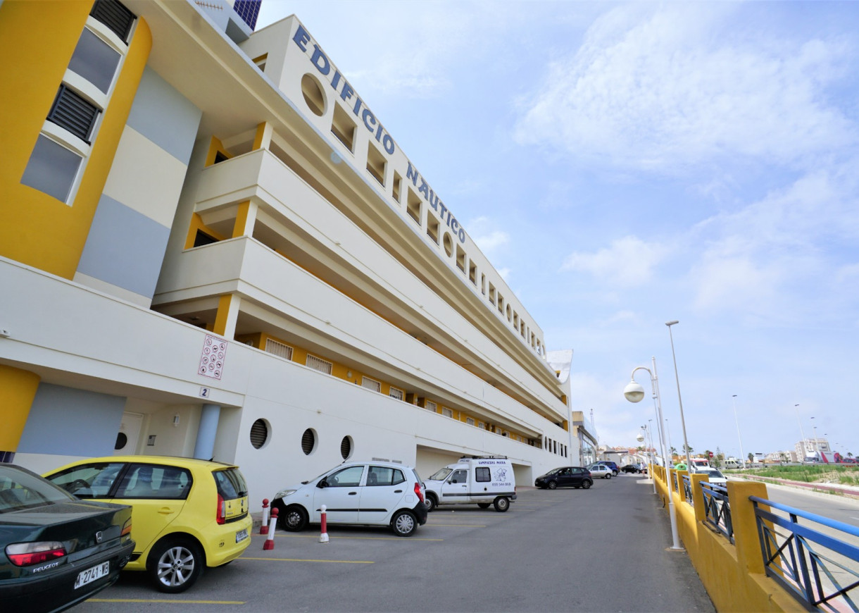 Location longue durée - Appartement - Torrevieja - La Mata