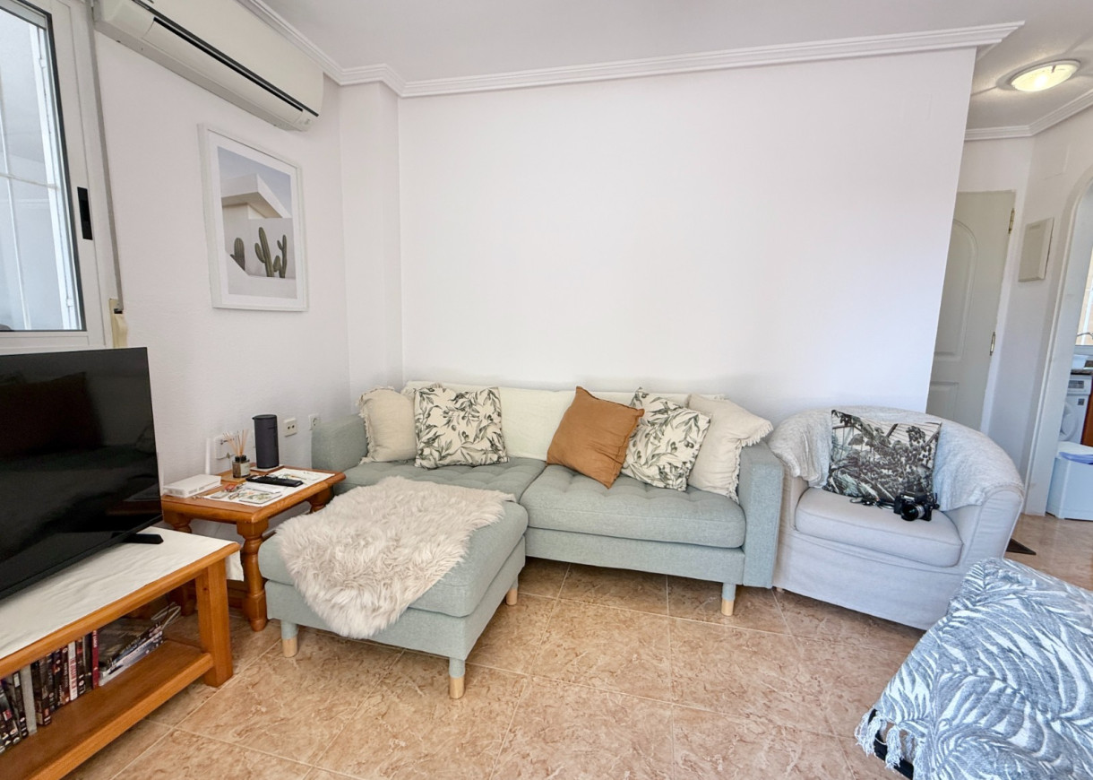 Location longue durée - Appartement - Torrevieja - La Mata