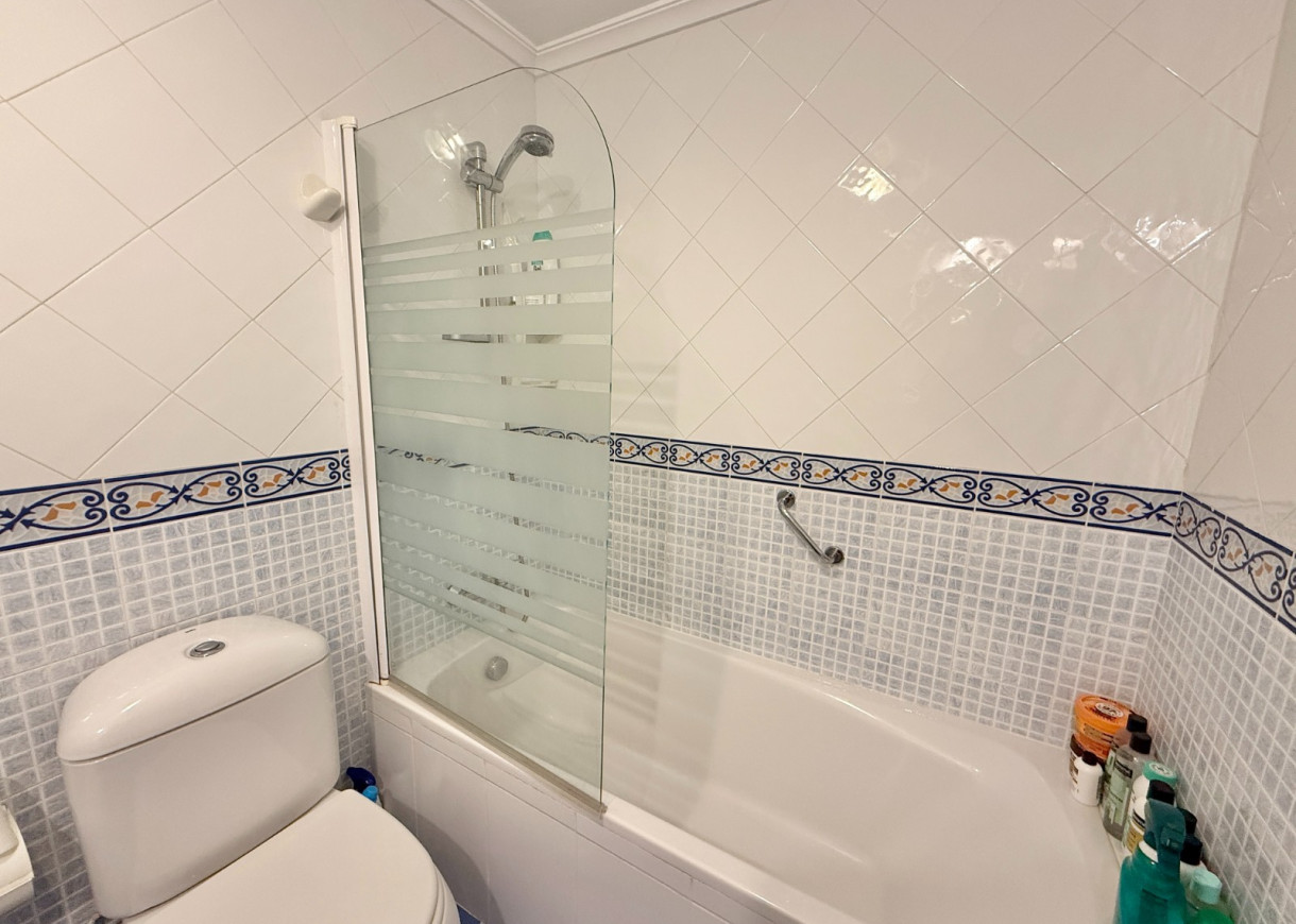 Location longue durée - Appartement - Torrevieja - La Mata