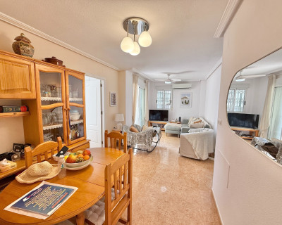 Location longue durée - Appartement - Torrevieja - La Mata