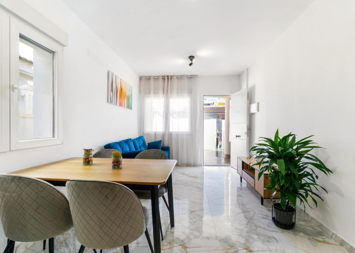 Venta - Chalet - Torrevieja - El chaparral