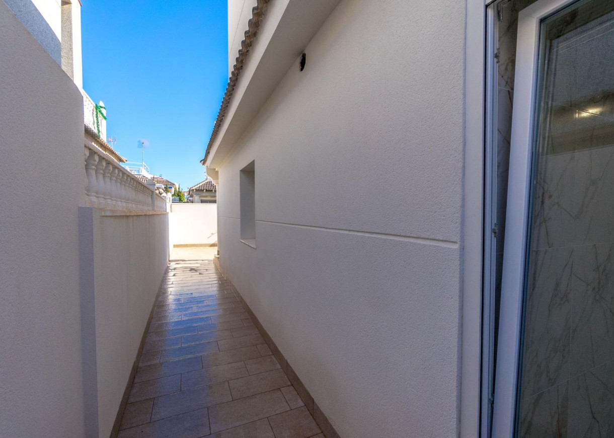 Venta - Chalet - Torrevieja - El chaparral