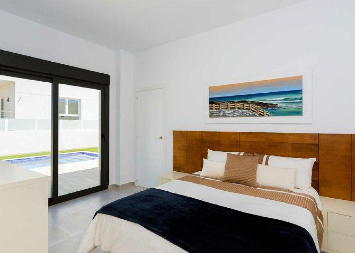 Nueva construcción  - Chalet - Daya Nueva - CENTRO