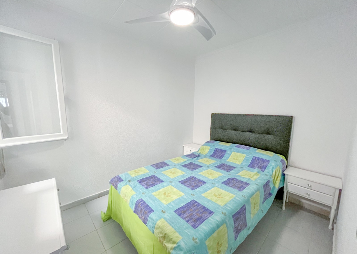 Resale - Bungalow - Torrevieja - San Luis / La Siesta