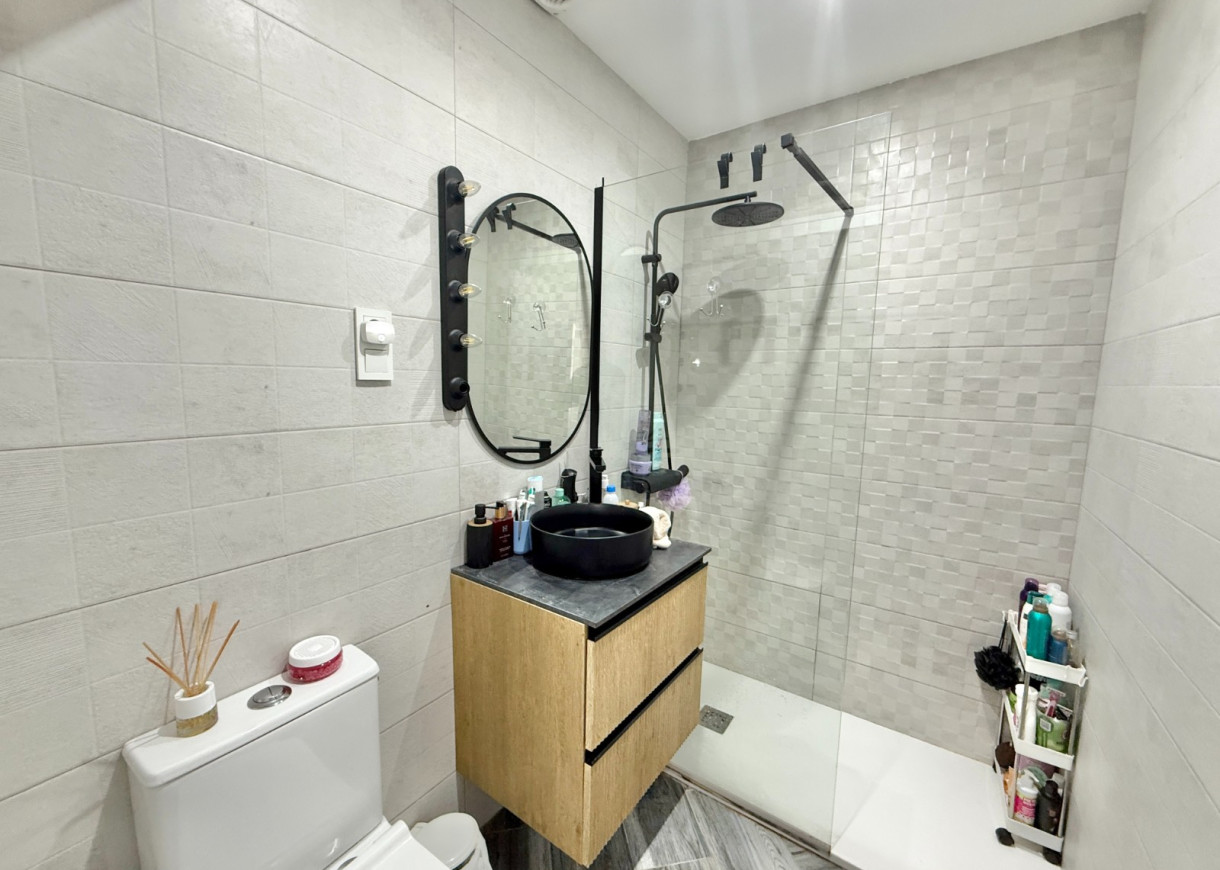 Resale - Bungalow - Torrevieja - San Luis / La Siesta