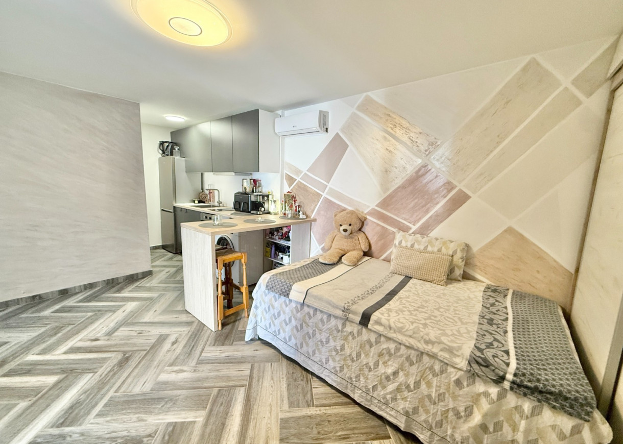 Resale - Bungalow - Torrevieja - San Luis / La Siesta