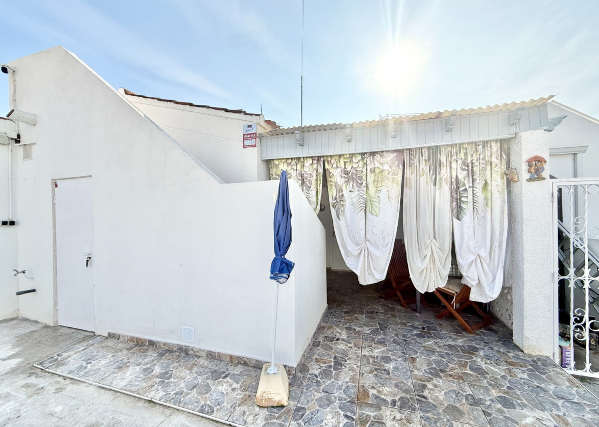 Resale - Bungalow - Torrevieja - San Luis / La Siesta