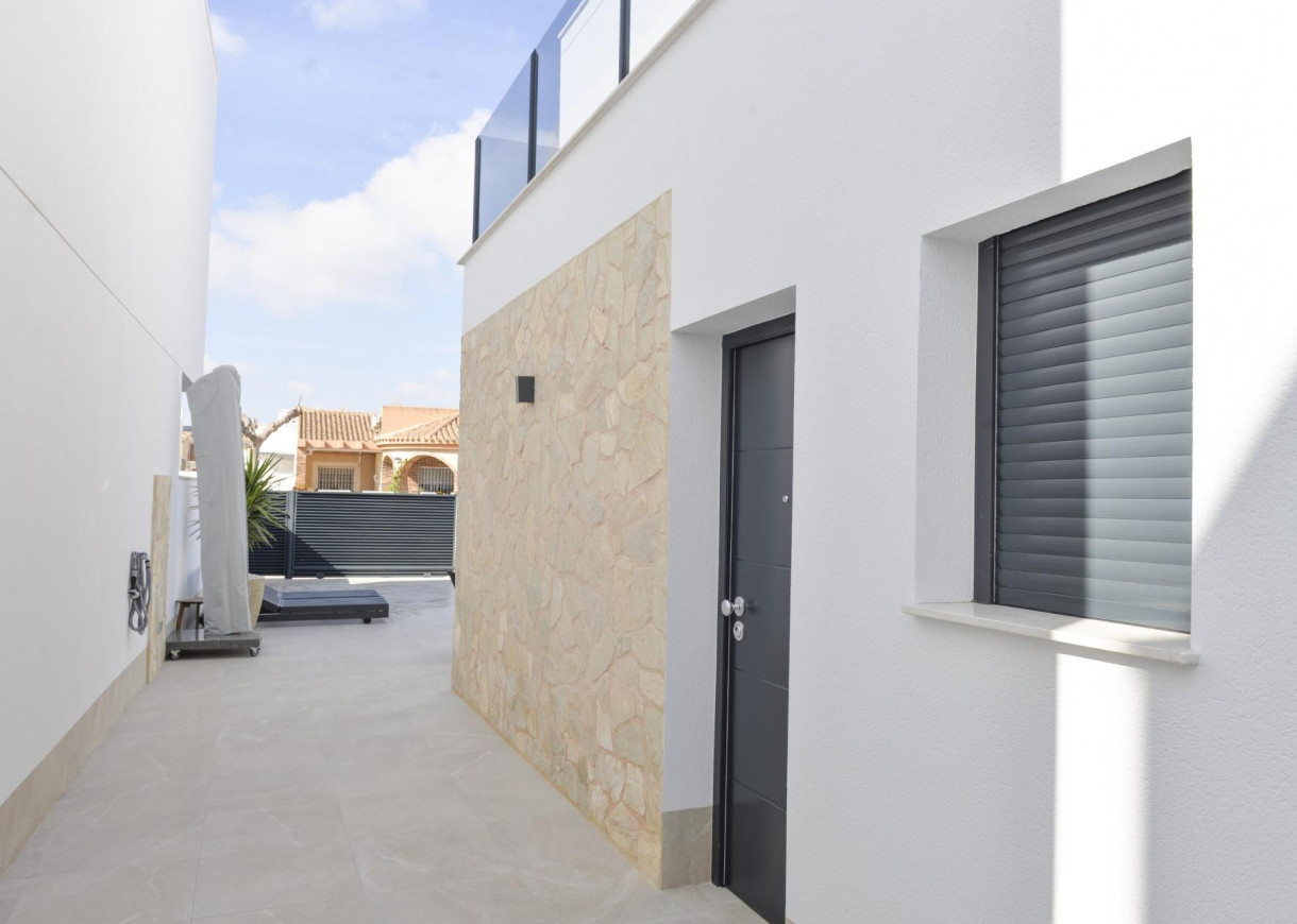 Nueva construcción  - Chalet - San Pedro del Pinatar - Los antolinos