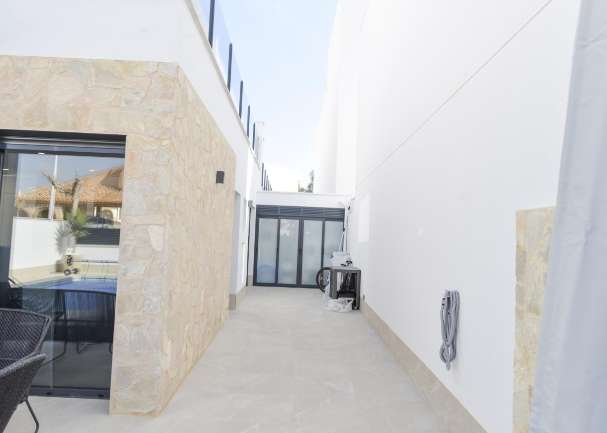 Nueva construcción  - Chalet - San Pedro del Pinatar - Los antolinos