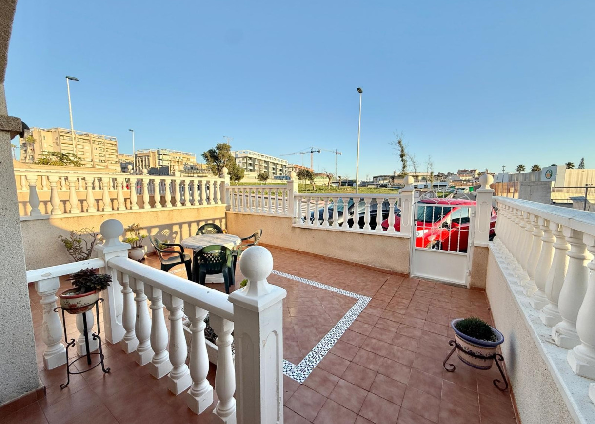Resale - Apartment - Torrevieja - Torreblanca